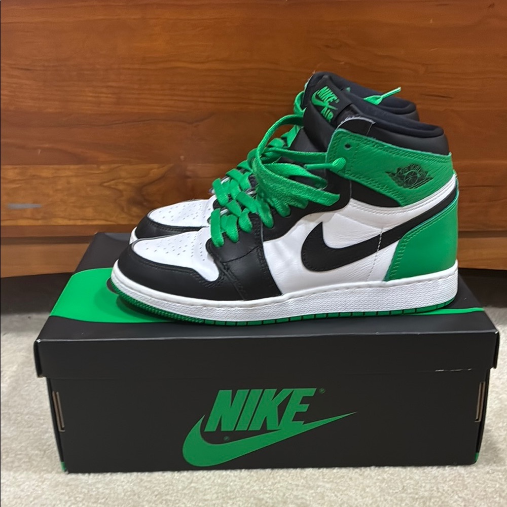 Nike Green and Black Jordan 1 Sneakers